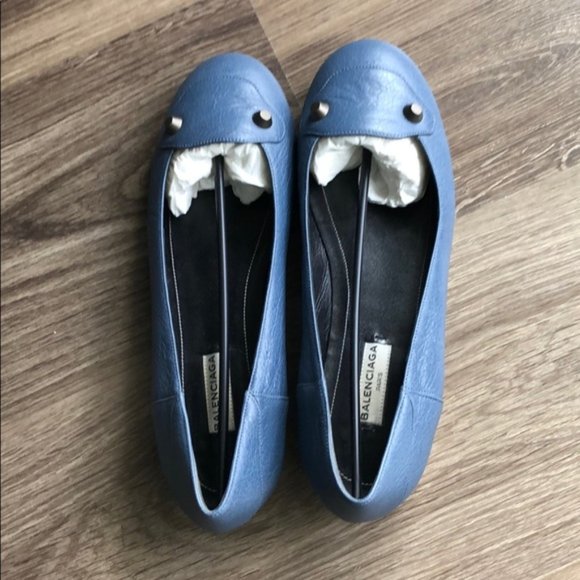 Balenciaga Arena Studded Ballet Flat - Picture 6 of 7